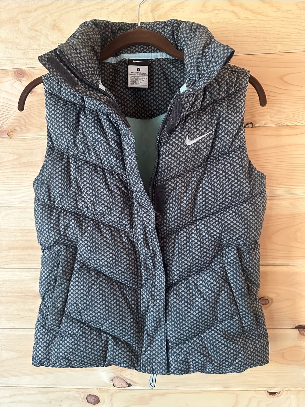 Nike Kids Star Print Quilted Puffer Vest Grey Size Small 8